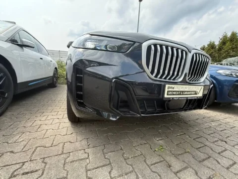 BMW X5 2025 — Передний бампер, решётка радиатора и фара BMW X5 2025: передний бампер, решётка радиатора и фара