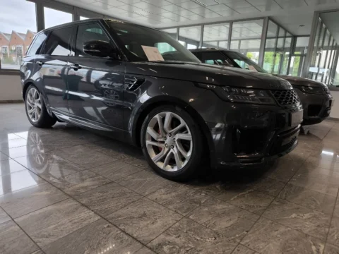 Range Rover Sport — Передняя и боковая части кузова Range Rover Sport: передняя и боковая части кузова