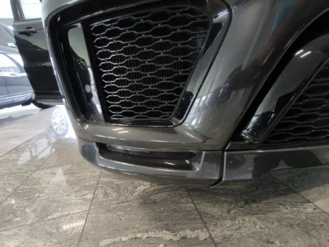 Range Rover Sport — Боковой воздухозаборник переднего бампера Range Rover Sport: боковой воздухозаборник переднего бампера