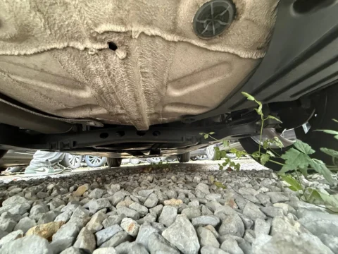 Volkswagen Polo — Швы нижней панели кузова и крепления Volkswagen Polo: швы нижней панели кузова и крепления